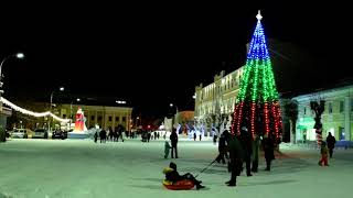 Новогодний праздник в городе Вольске на площади города.