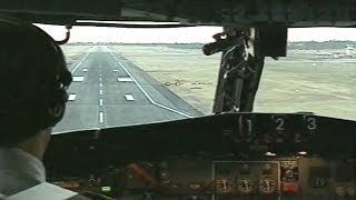 Ansett Airlines Boeing 727 Cockpit Landing At Perth