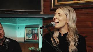 The Forge Sessions Vol. 3 - Shallow - The Whistlin&#39; Donkeys Feat. Ciara Fox