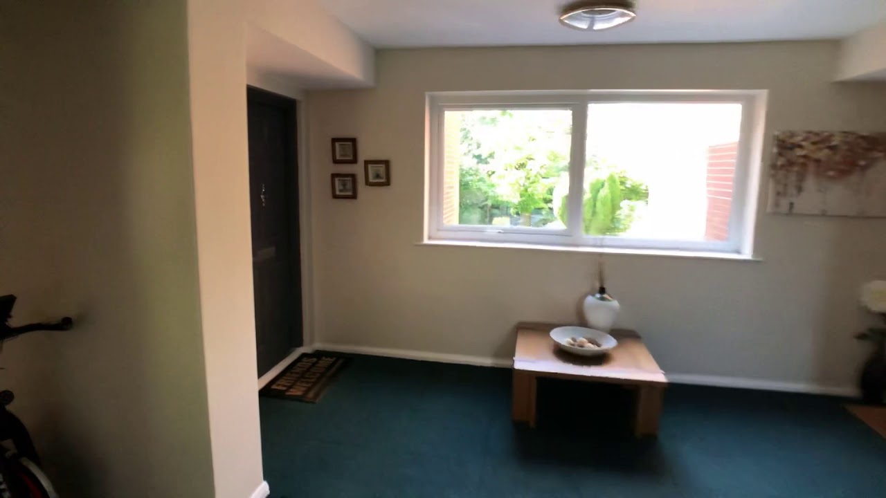 8 Clysbarton Court, Bramhall Park Road, Bramhall, SK7 3NP YouTube