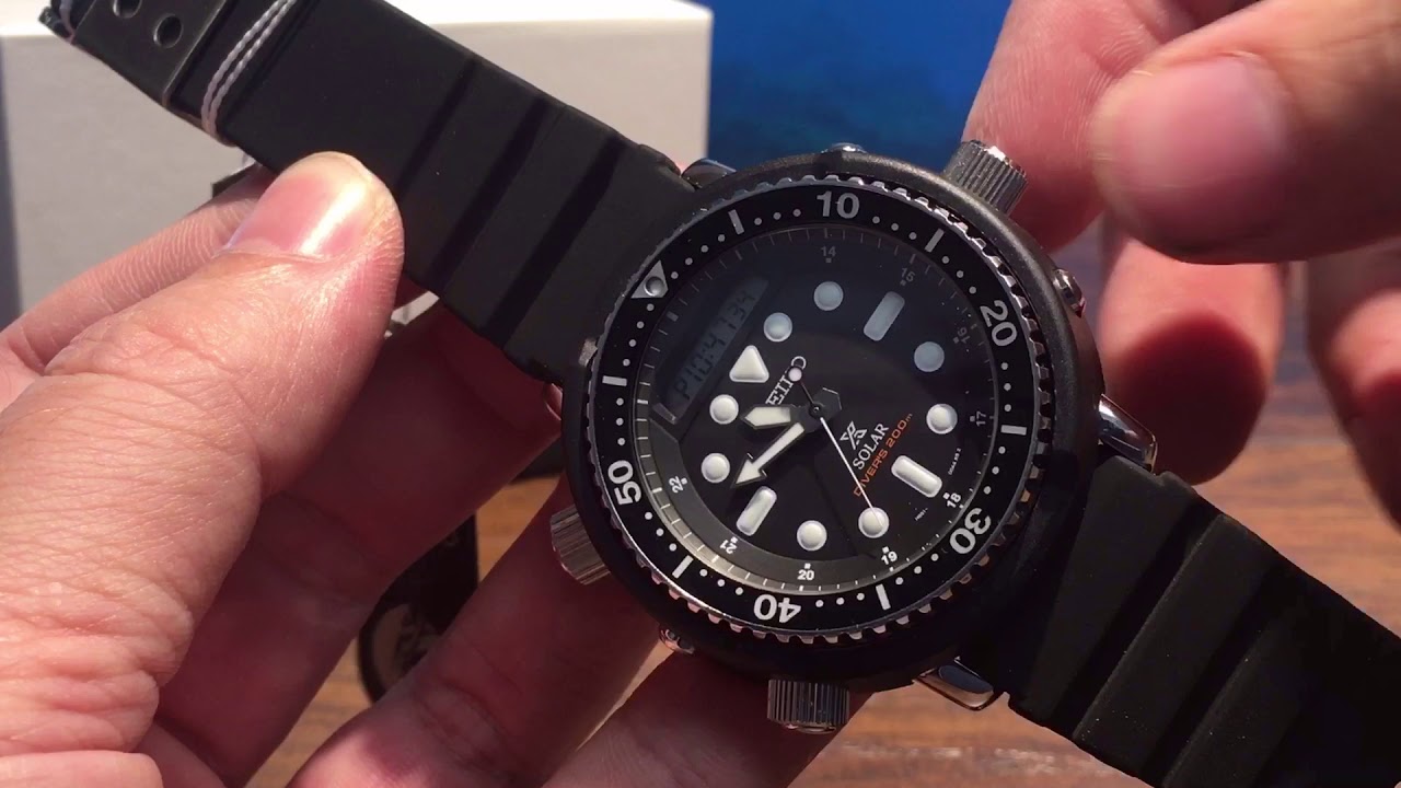 Unboxing the Seiko SNJ025 ARNIE - YouTube