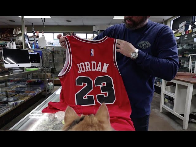I Had a FAKE Michael Jordan Jersey for 20 Years in My Collection 