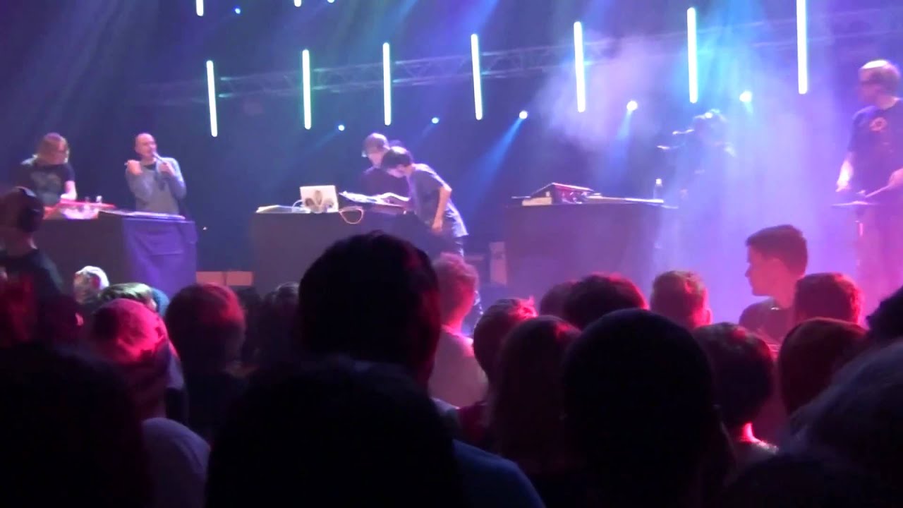 Slagsmålsklubben LIVE @ Dreamhack Winter 2010 (pt.3/5)