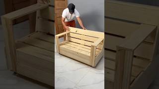 🛋️ Rompió su sillón... y construyó uno mejor con palets #DIY #Palets #Reciclaje
