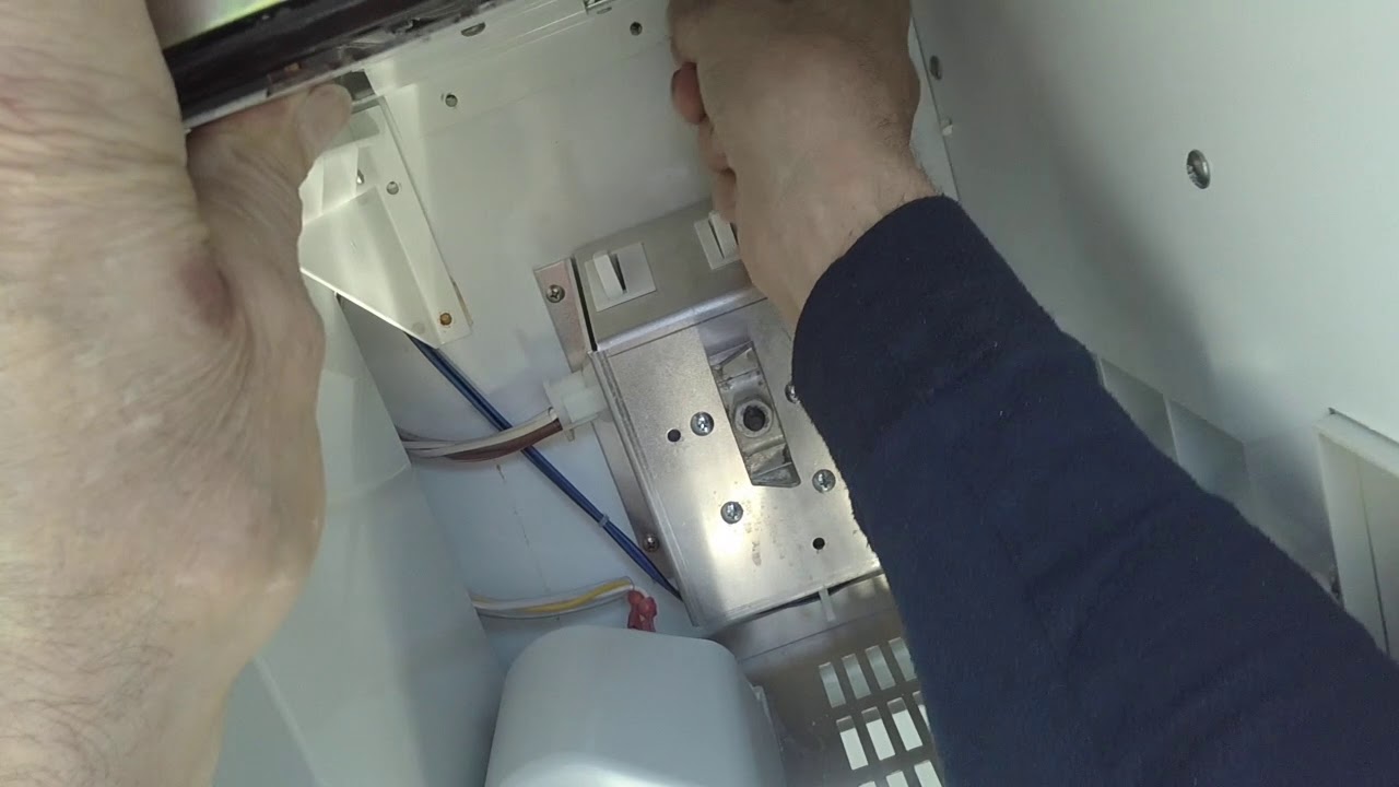 Sub-Zero Classic Freezer Ice Bin Installation and Removal