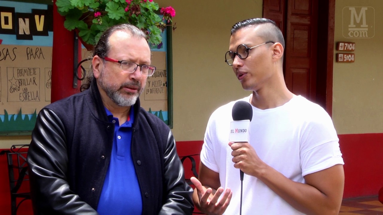 El Taller, el templo y el hogar de William Ospina - YouTube