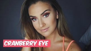 Shimmer Cranberry Eye - VIOLET VOSS HOLY GRAIL PALETTE | CHRISTINA PETROVSKI