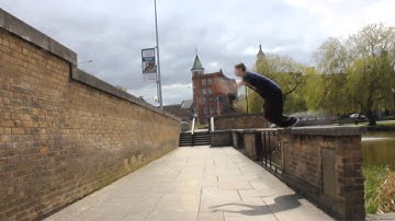 Hull Parkour Gus Gordon 2013