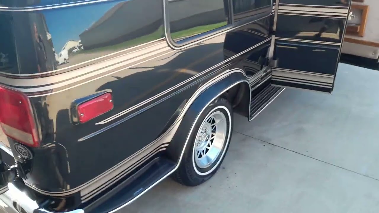 1992 Chevy G20 Conversion Van For sale..ONLY 61,415 Miles!! 