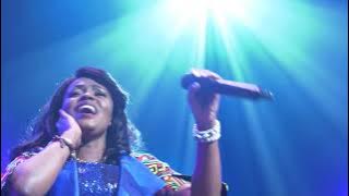 Grace Nakimera - Twalibaddewa Live Performance at Vine Awards 2021
