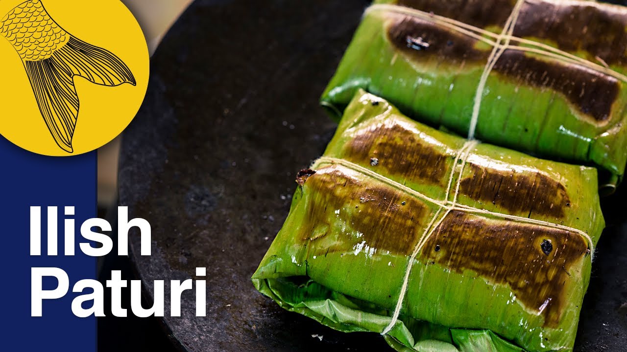 Ilish Macher Paturi  Shorshe diye Ilish Macher Bhapa Recipe  Bengali Hilsa Steamed in Banana Leaf