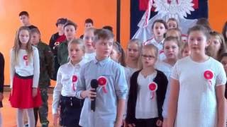 Video thumbnail of "Uwięziony Ptak - Chór Szkolny Blachownia 2016.11.10"