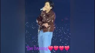 Taehyung  singing