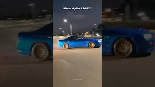 Nissan Skyline Gt-T R34 Saindo De Lado