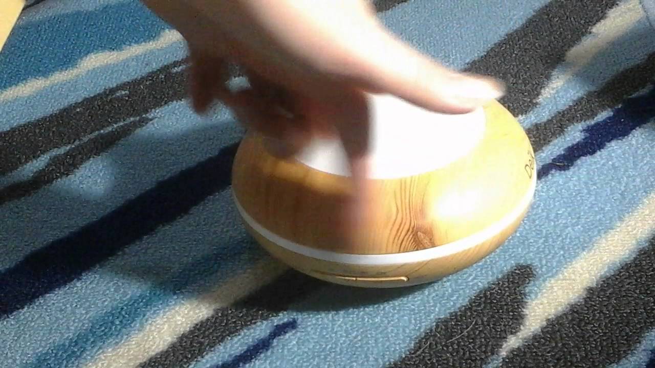 Aiho Deik Essential Oil Diffuser, 200ml Wood Grain Cool Mist Humidifier, 4 Timer Modes & 7 Color LED