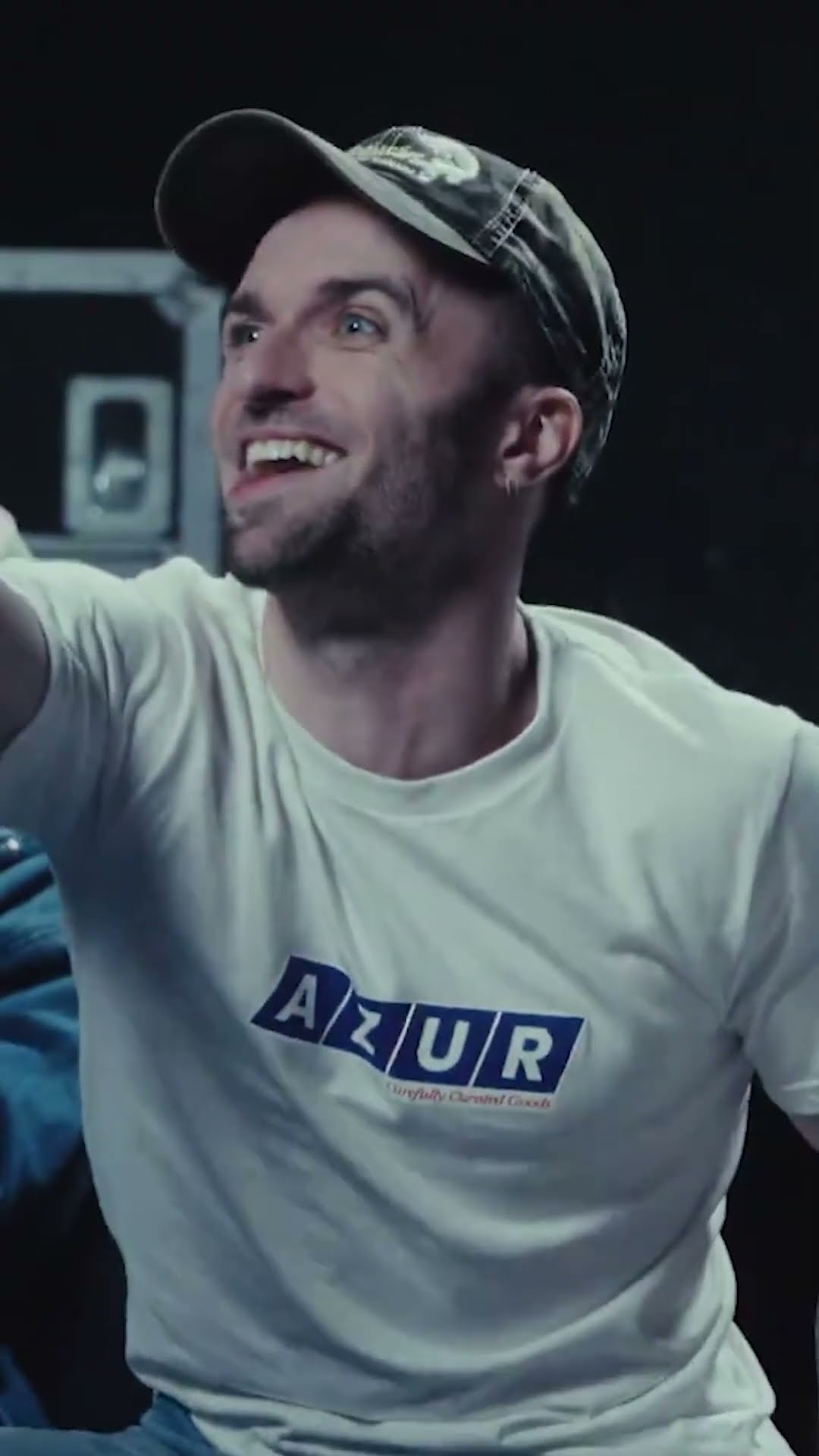 De retour sur youtube Samedi 18 Mai ??