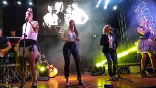 Watch Le Deva Lorigine video