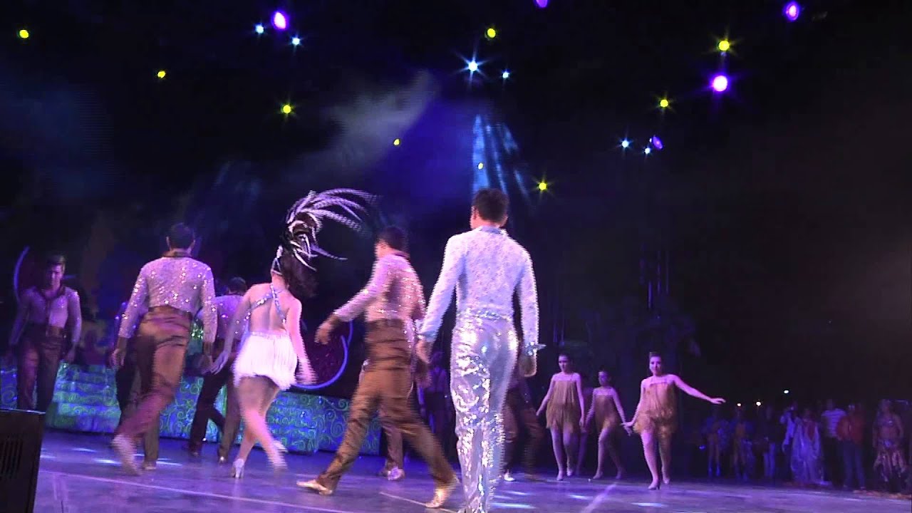 Comparsa Precarnavalesca de los Reyes del Carnaval del Instituto Campechano 2015 