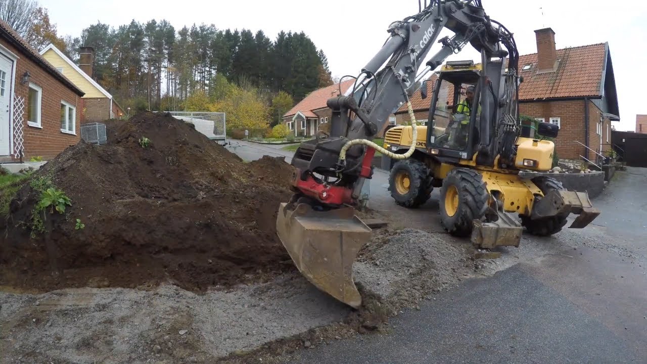 Building the retaining wall (Part 1)