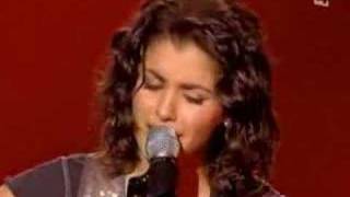 Katie Melua singt blowing in the wind (von Bob Dylan)