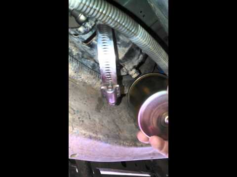 Ford expedition fuel filter change #8
