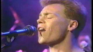 UB 40   RED RED WINE  Live