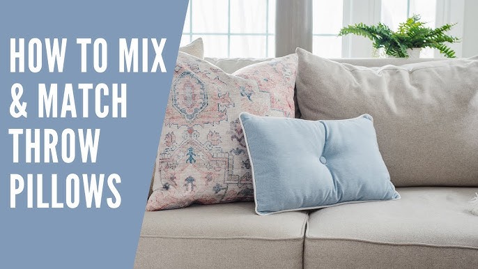 4 Ways to Choose Accent Pillows - wikiHow Life