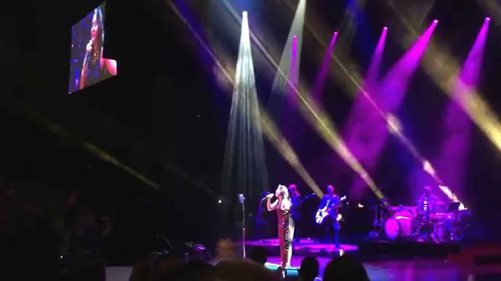 Kamaria Ousley covers 'I Have Nothing' at Shorelin...