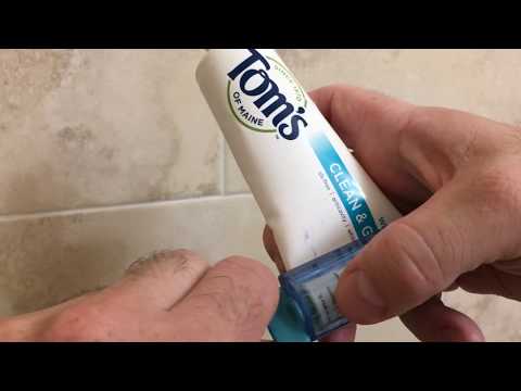 Toothpaste Squeezer / Roller - Demo