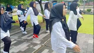 senam sehat Lansia Tumang : rek ayo rek