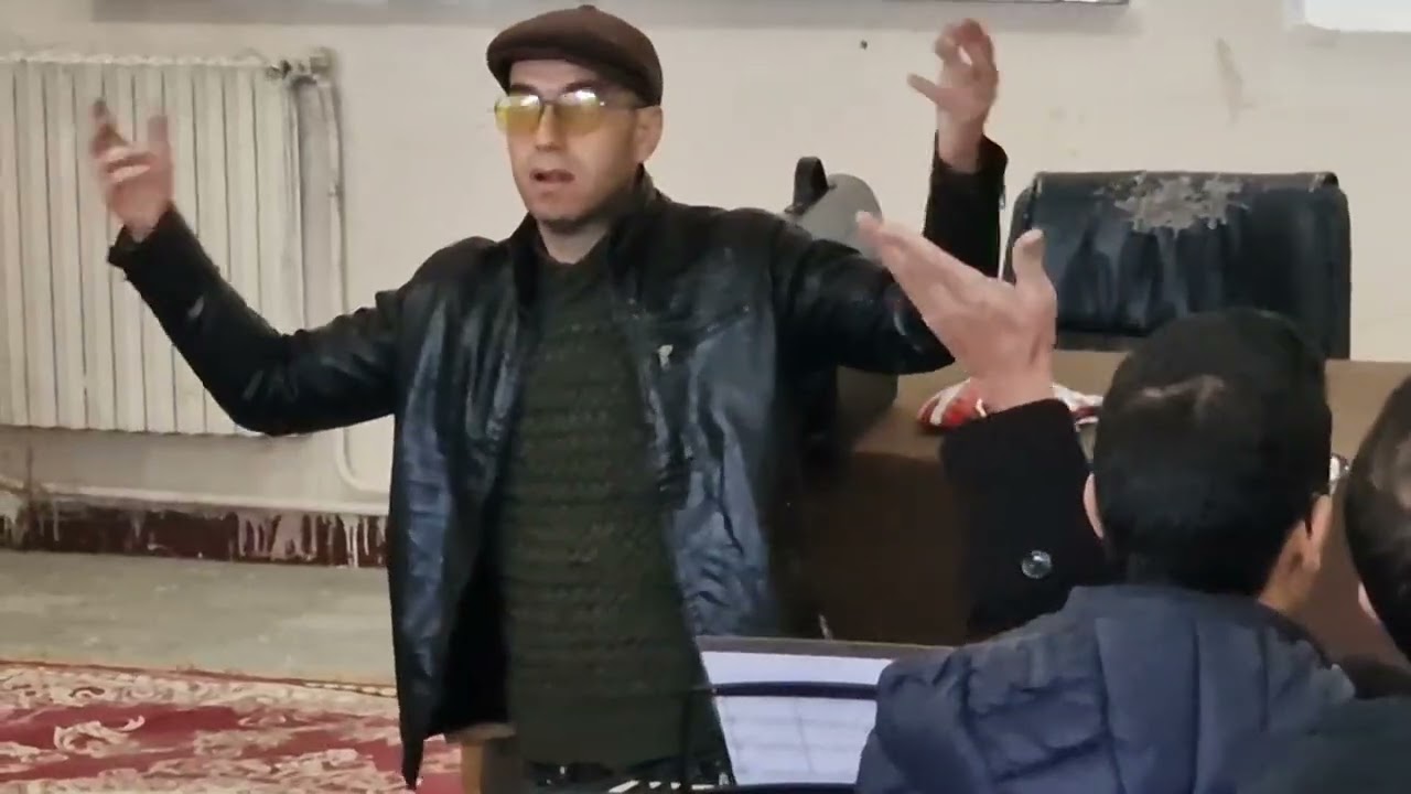 يوم تكويني لأساتذة التربية الموسيقية ولاية تيارت لقطعة موسيقية بعنوان( 