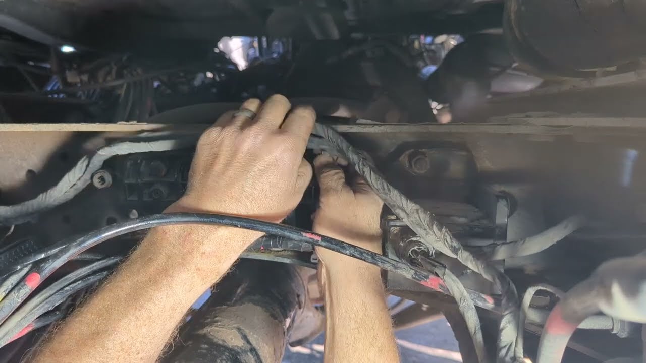 2010 Volvo VNL Solenoid 4 pack Diagnosis