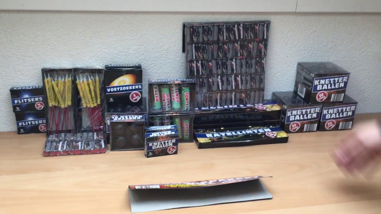 Aldi Vuurwerk 16 17 Cat1 Collectie Youtube
