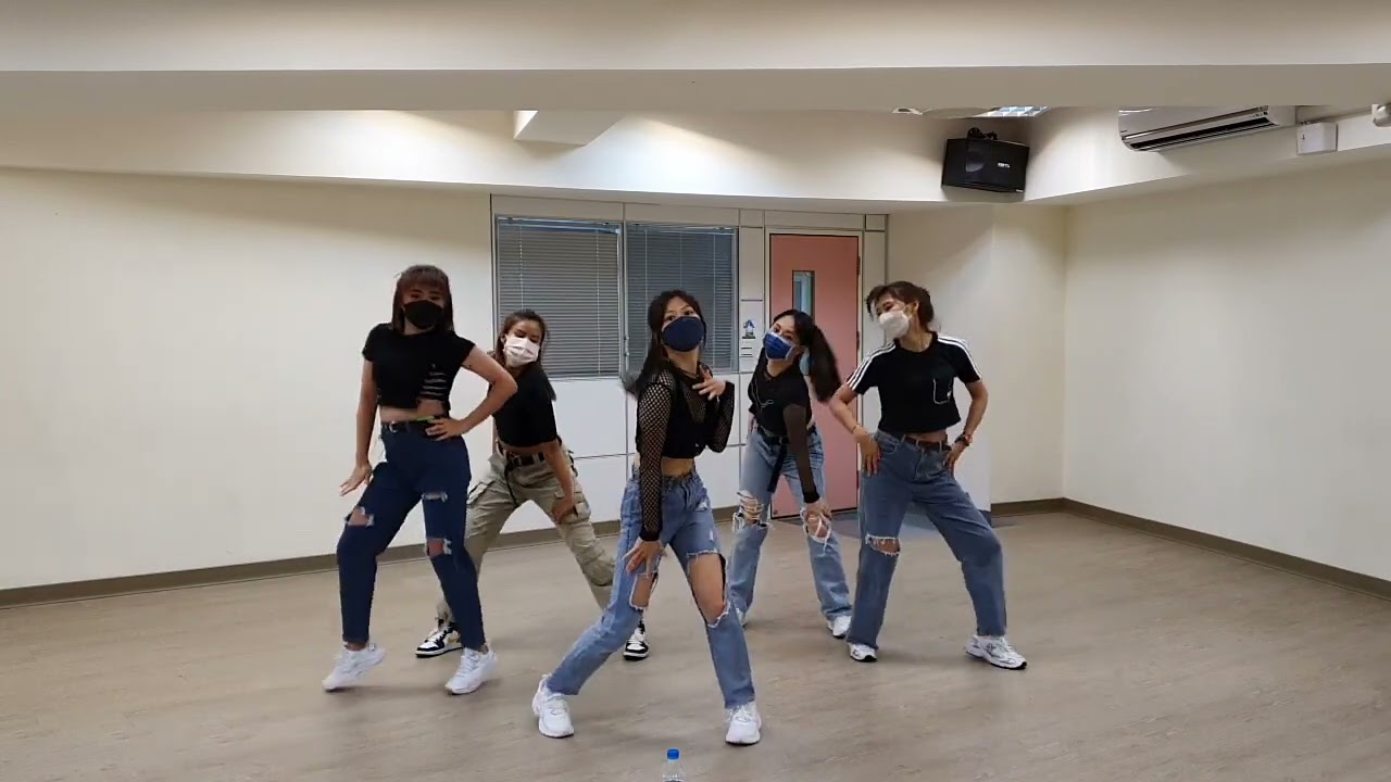 92周五1200忠孝Queendom2-Purr (2) - YouTube