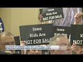 Union workers protest over bill that would loosen iowa child labor laws