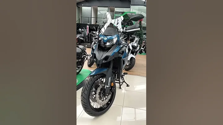 Blue Benelli TRK 502X V2 #Short - 天天要闻