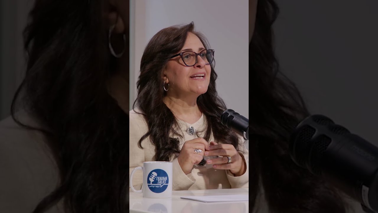 كيف نضع حدودًا لتأثير كلام الآخرين السلبيّ علينا؟