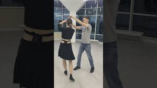 Bachata Partnerwork 25.02.05 Vadim Supsun &amp; Tatiana. paseo con redirección, reverencia #dance