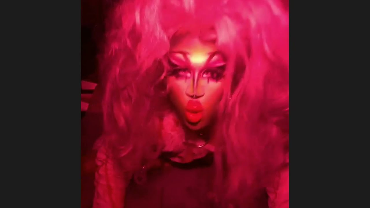 CYBERTEKA WEBSHOW: METAWORLDPISS