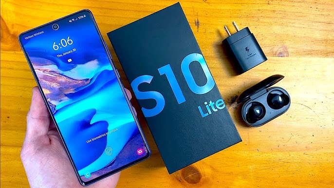 Samsung Galaxy Note 10 Lite Unboxing & First Impressions! 