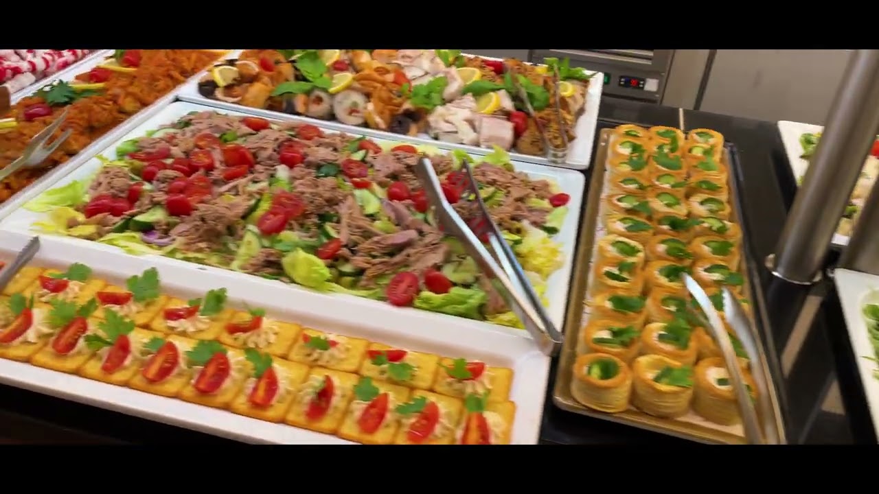 Spacer po Hotelu Senator w Dźwirzynie