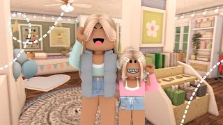 Back To School SHOPPING! *A LADY TRIED TO TAKE LIZZY* | Bloxburg Family Roleplay | blossxmcame