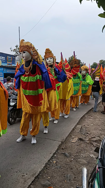 buroknya banyak sekali #parade #festival #burok