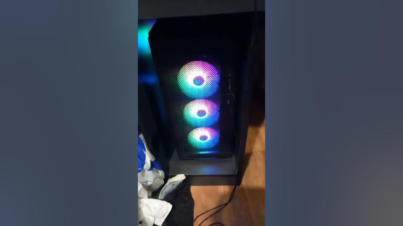 first-world-problems-my-3000-pc-doesn-t-beep-when-i-turn-it-on