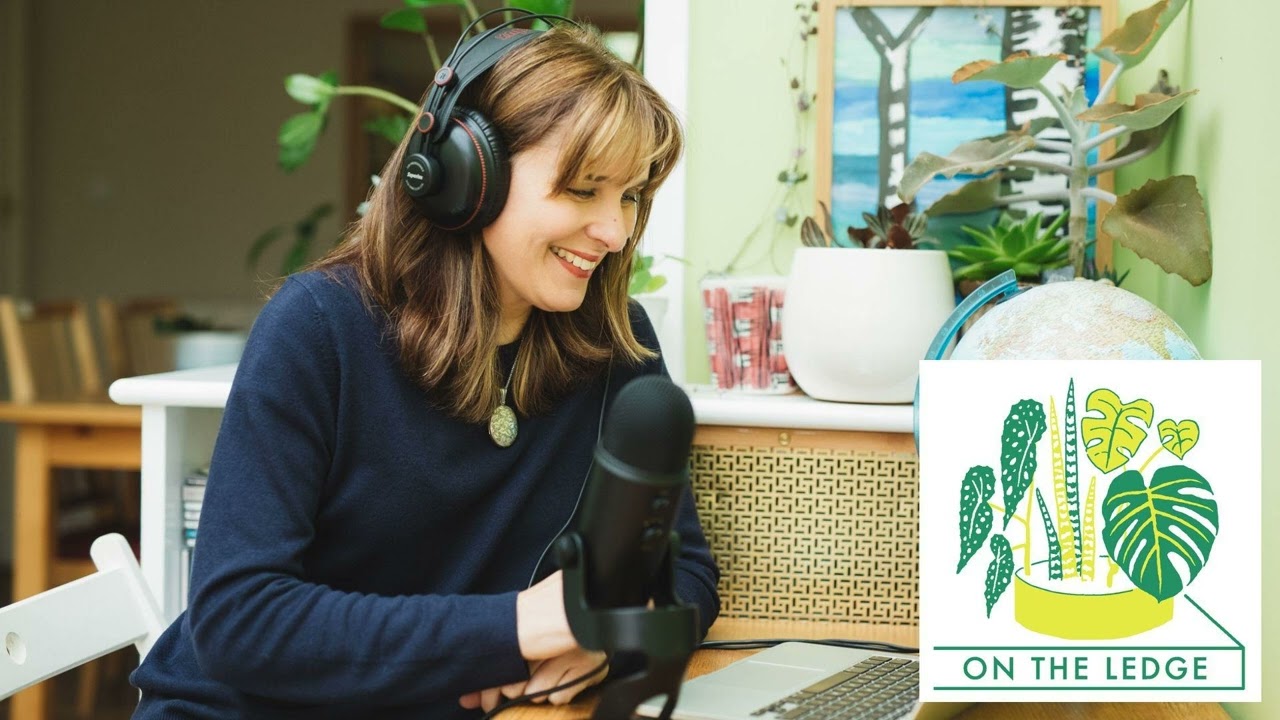 Episode 304: A life update (RIP Wolfie) plus a preview of my new podcast, Scribehound...