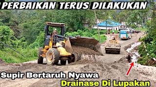 Batu Jomba Minim Perbaikan Drainase, Sopir Bertaruh Nyawa Demi Gaji Tak Seberapa.