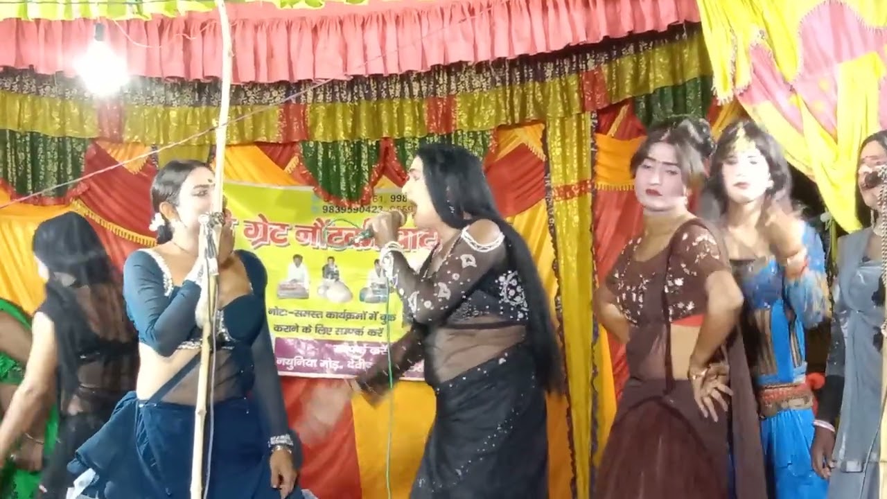 आने से उसकेआए बहार जाने से उसके जाए बहार बड़ी मस्तानीहै मेरी महबूबा गोली कंपनीनौटंकी