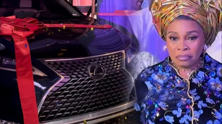 POPULAR GOSPEL SINGER TOPE ALABI GOT BIRTHDAY SUPRISE FROM HER HUSBAND AT HER 55YEAR BIRTHDAY 