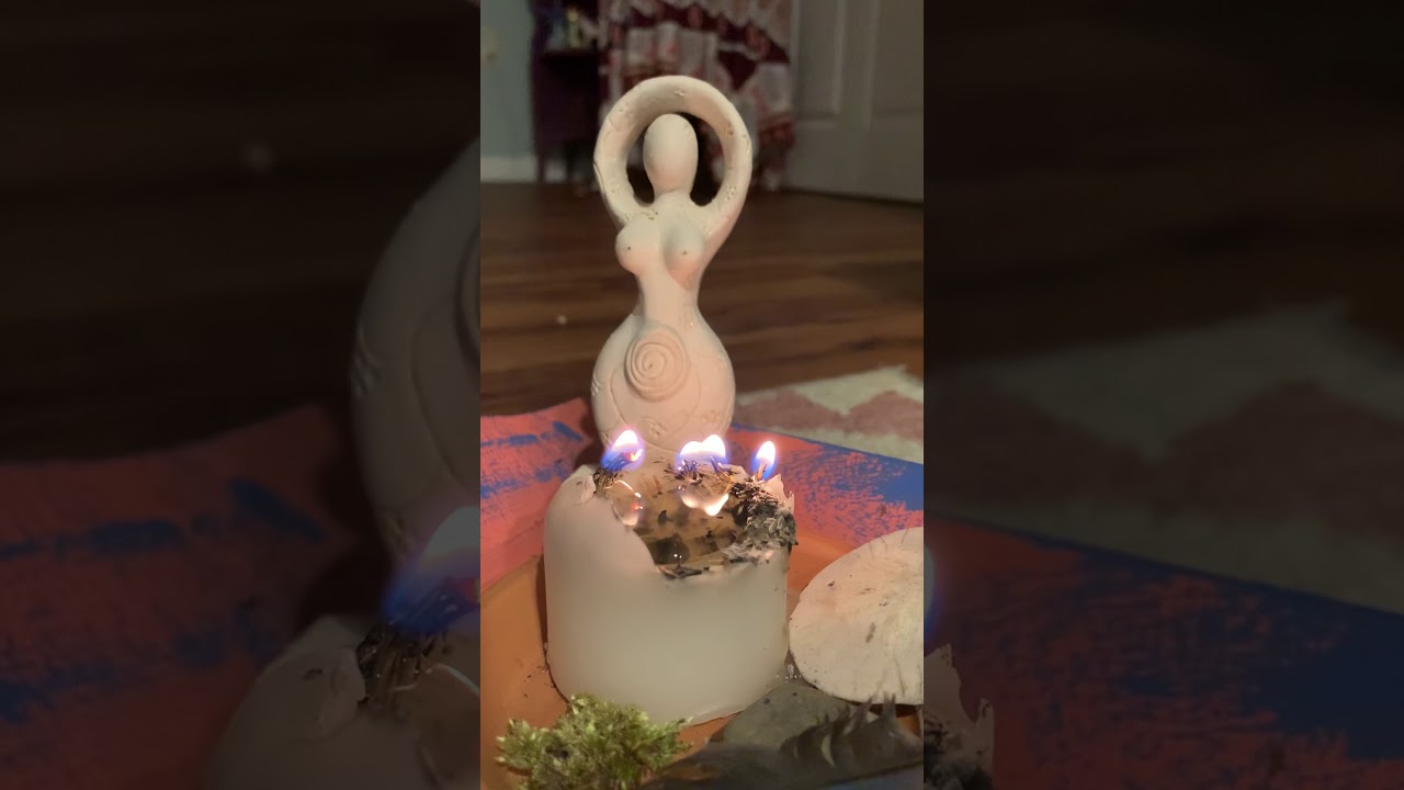 Full moon candle magic ..