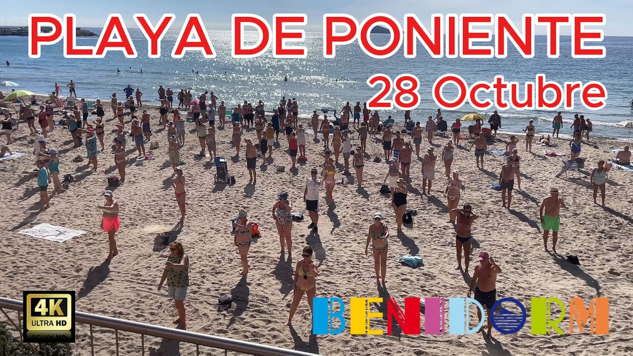Benidorm - Playa de Poniente - 28 Octubre 2025 - Costa Blanca - España. 4K